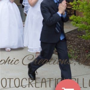 Kids black suit, kids size 8. Perfect for a 1st or 2nd grade child